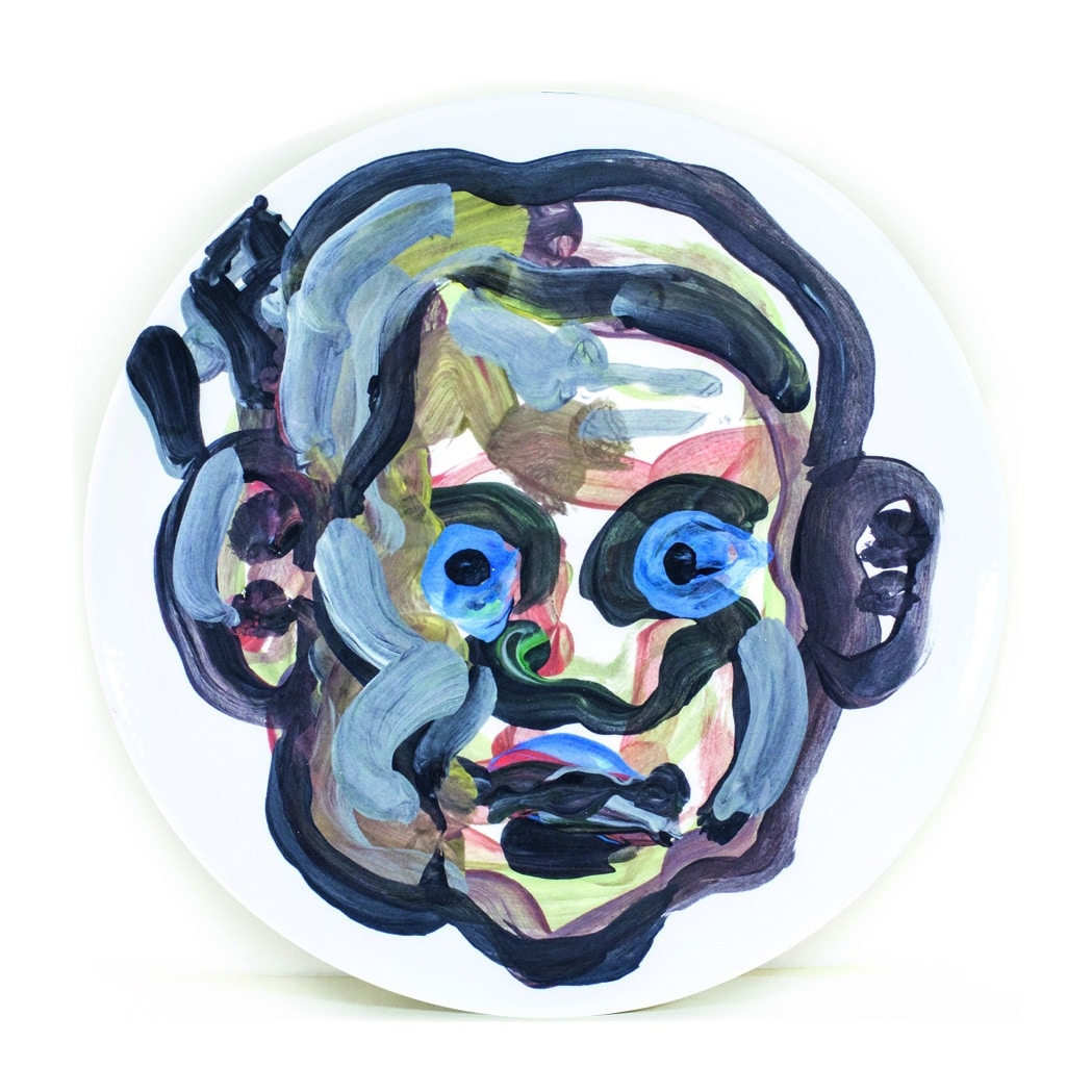 assiette-jeune-femme