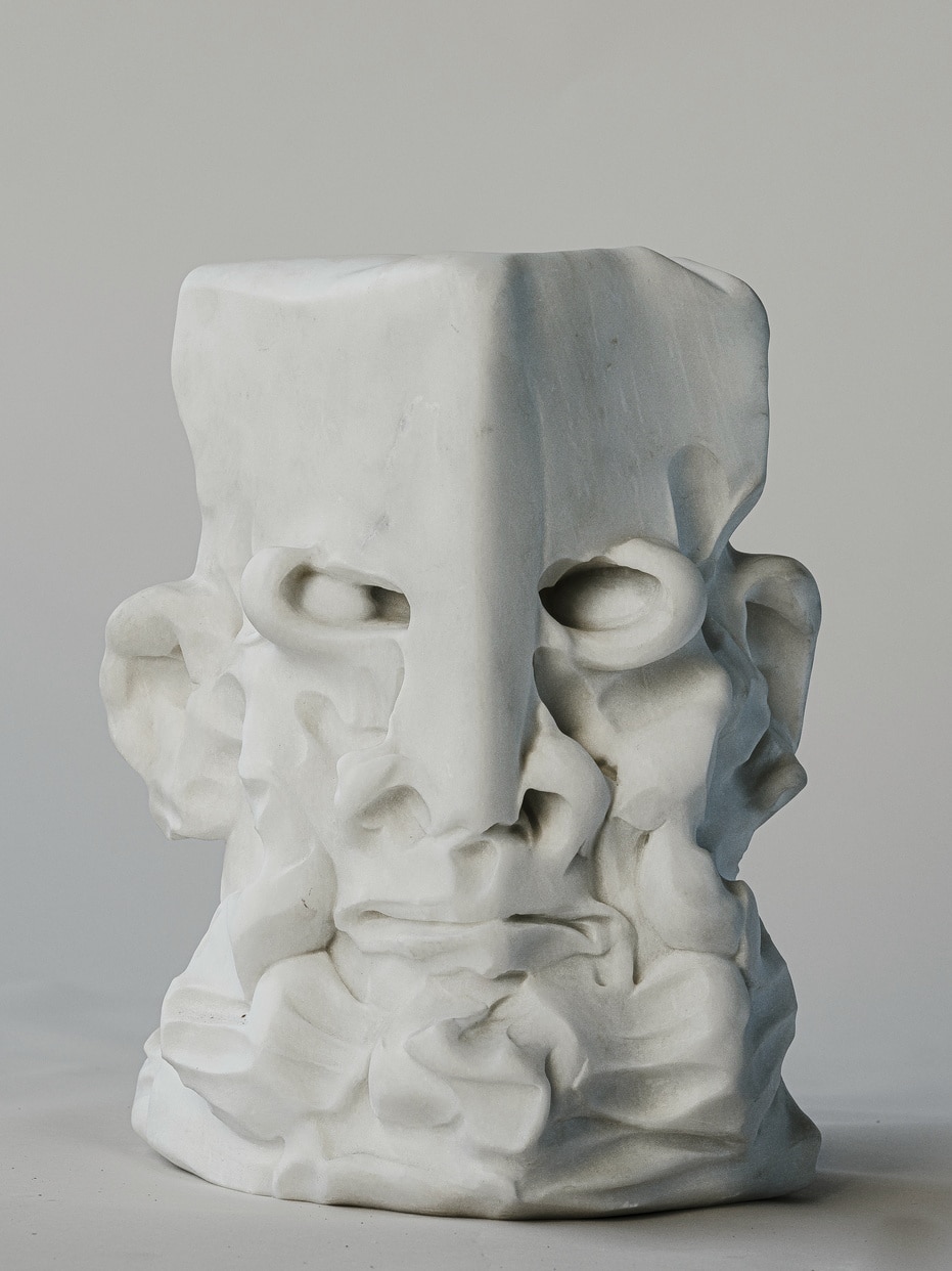 sculpture_361_931x1242
